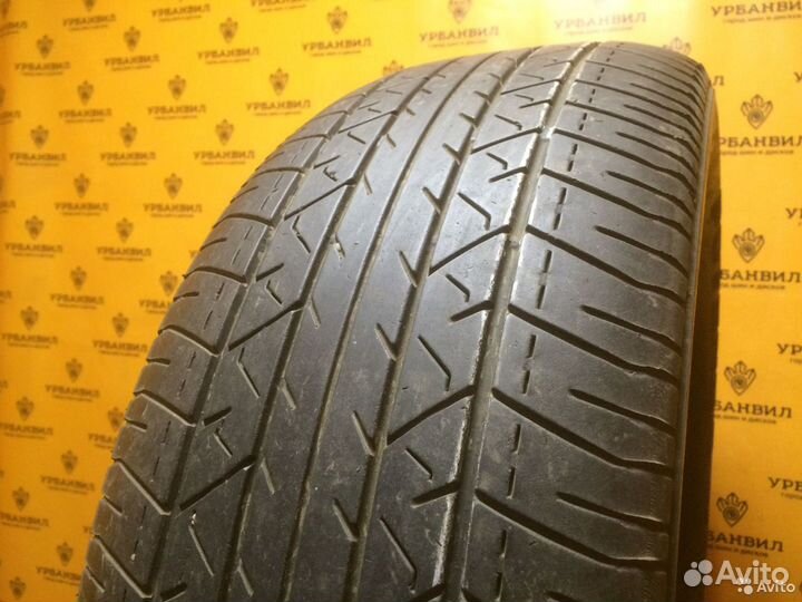 Bridgestone Potenza RE031 235/55 R18