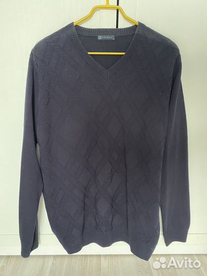 Пакет с мужскими вещами