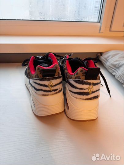 Кроссовки Skechers Uno Hi - The Hunt 38(37)