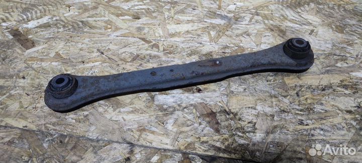 Рычаг задний поперечный Land Rover Freelander 2.2