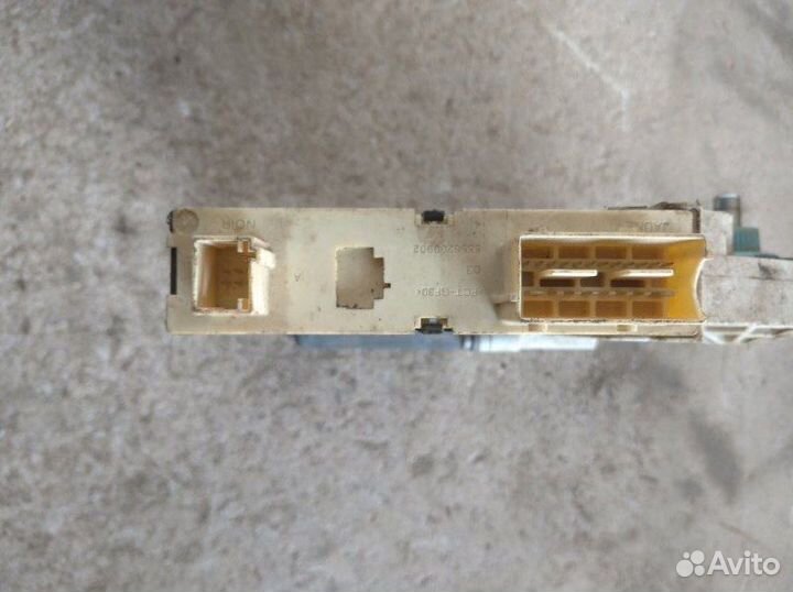 Мотор стеклоподъемника передний левый Citroen С5