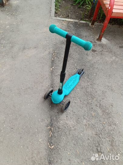 Самокат детский трехколесный