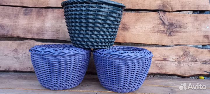 Кашпо для цветов из ротанга
