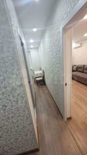 1-к. квартира, 42 м², 1/5 эт.