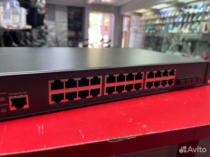 Коммутатор TP-link jetstream T2600G-28SQ