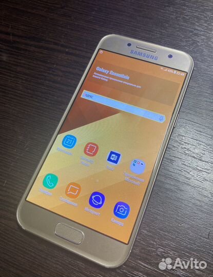 Samsung Galaxy A3 (2017) SM-A320F/DS, 2/16 ГБ