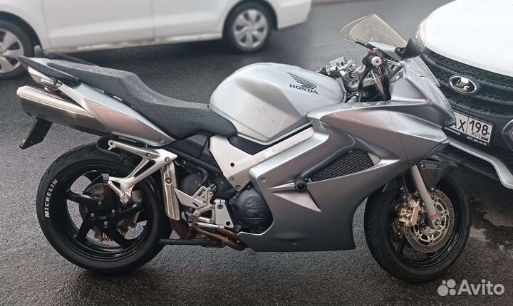 Honda VFR 800