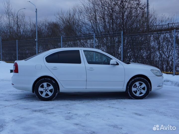 Skoda Octavia 1.6 AT, 2012, 190 000 км