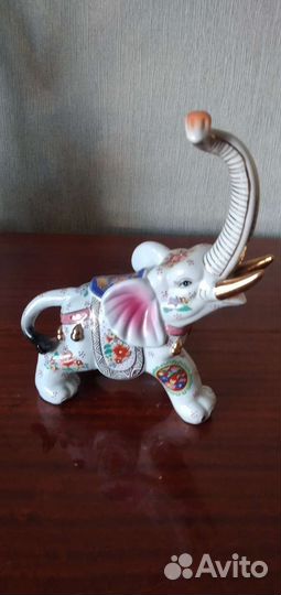 Декоративные статуэтки