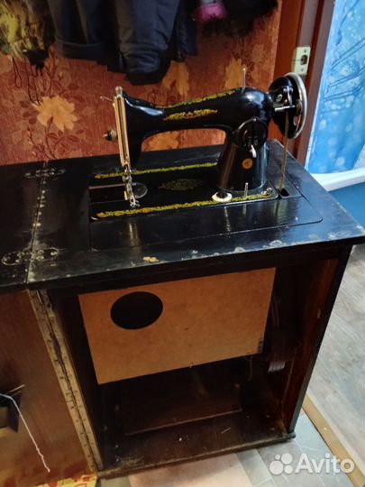 Швейная машинка