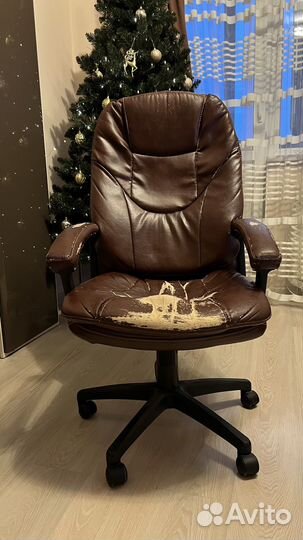 Компьютерное кресло