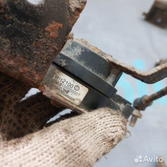 Датчик уровня пола задний Cadillac Escalade 4