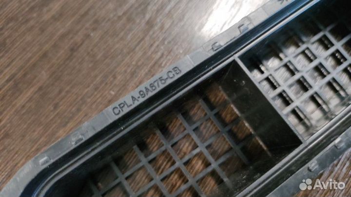 Решетка вентиляционная Land Rover Range Rover