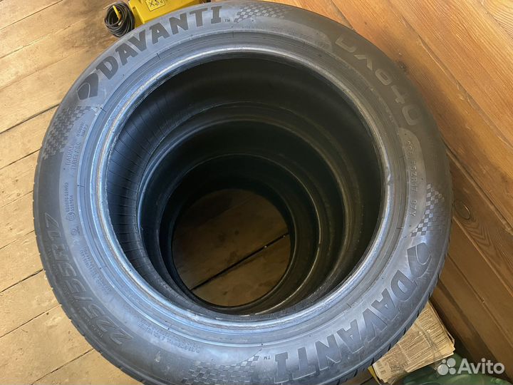 Davanti DX640 225/55 R17 97Y