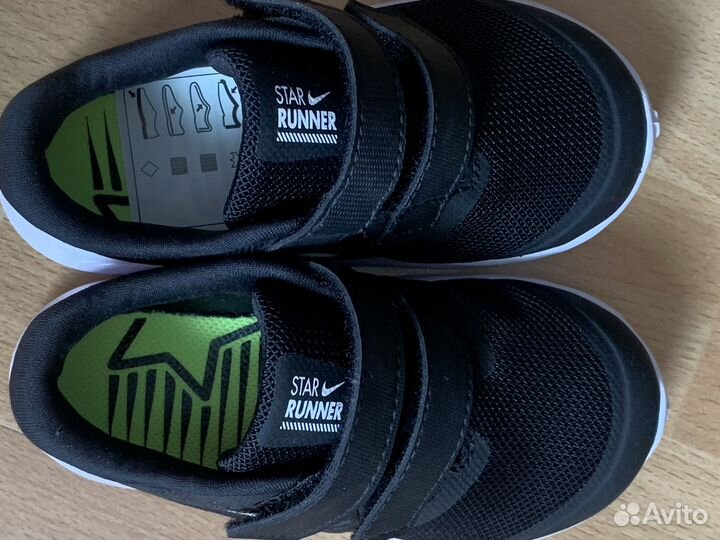 Новые кроссовки nike р.23.5