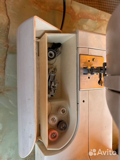 Швейная машина Pfaff hobby 1032