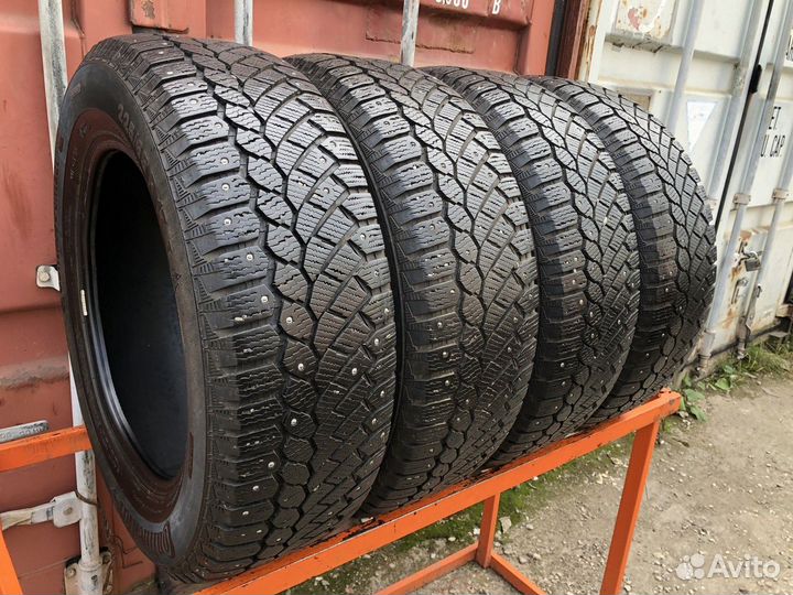 Continental ContiIceContact 4x4 225/65 R17