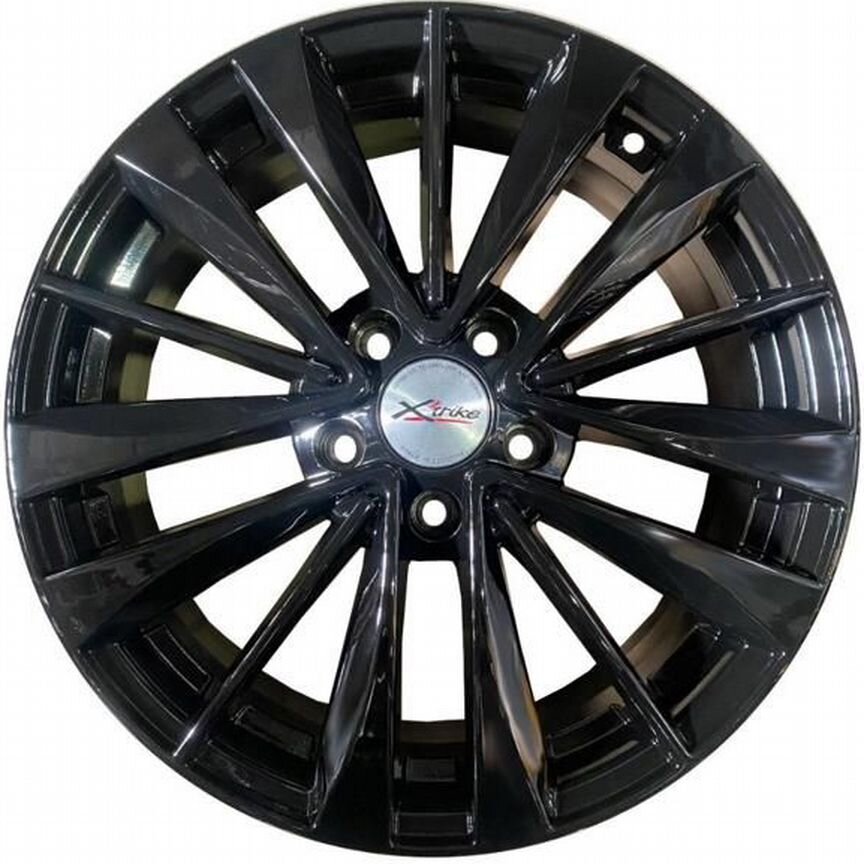 X'trike X-126 : 7x17 5*114,3 Et:40 Dia:66,1 BK