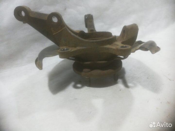 Кулак поворотный передний правый Geely Mk