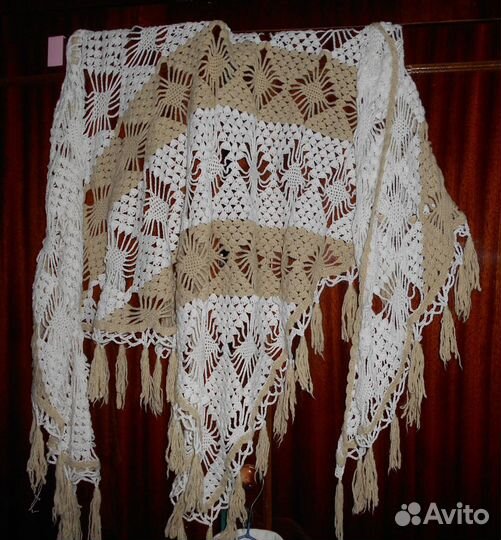 Шаль ручной работы