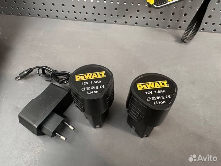 Дрель шуруповерт аккумуляторный DeWalt новый