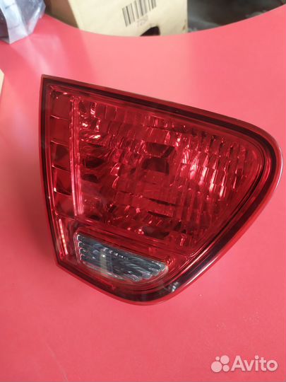 Фонарь задний внутренний левый hyundai elantra