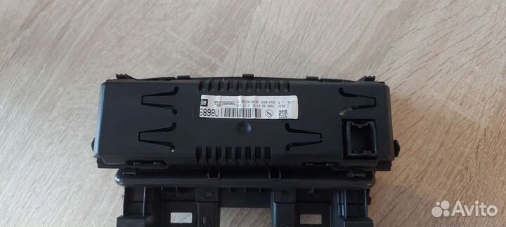 Штатная магнитола на chevrolet cruze