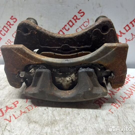 Суппорт тормозной передний правый Mitsubishi Asx