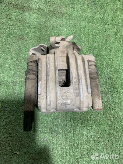 Задний правый тормозной суппорт Brilliance V5