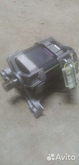 Электродвигатель от стиральной машины