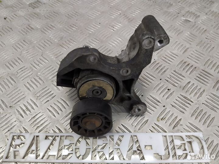 Кронштейн насоса гур Iveco Daily 2.3 2006-2018