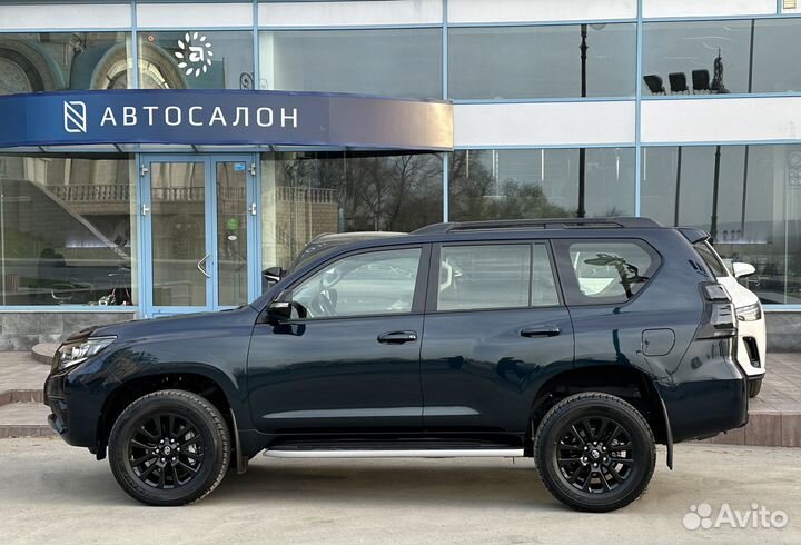 Toyota Land Cruiser Prado 2.8 AT, 2022, 60 км