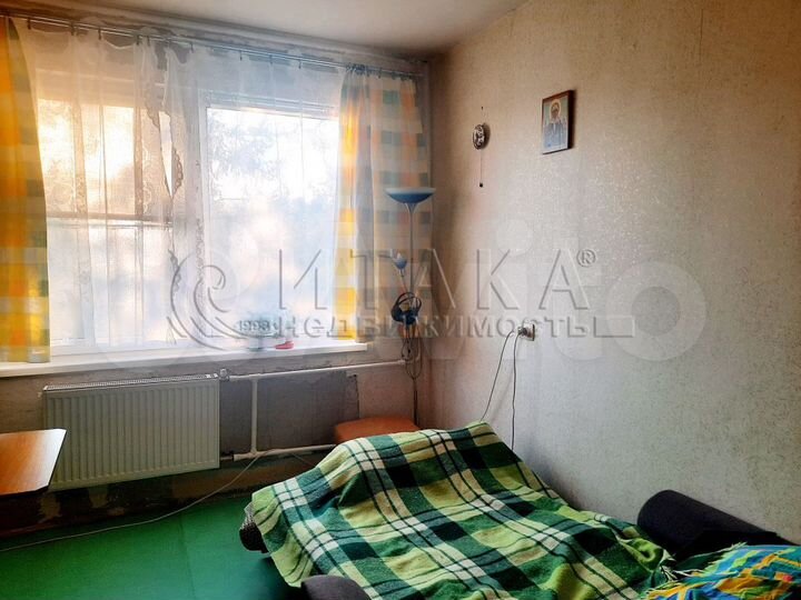 Комната 13 м² в 3-к., 5/9 эт.