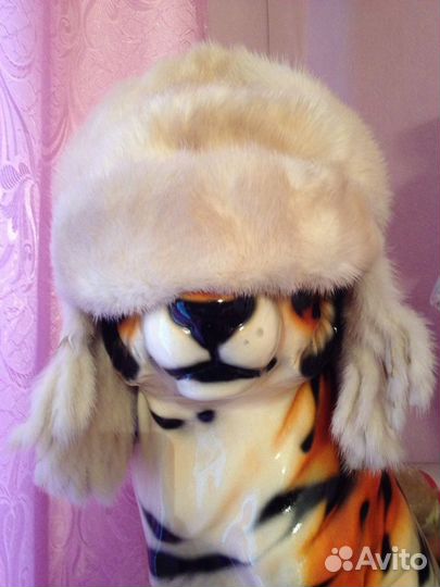 Шапка из норки. Новая. Цвет шампань