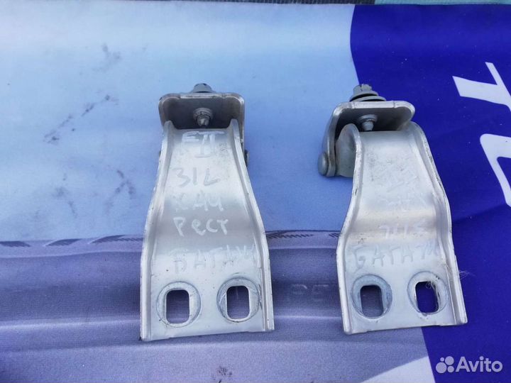 Петли багажника Хетчбэк Ford Focus ll