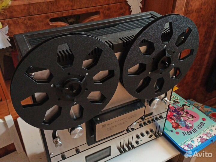 Катушки для намотки магнитной ленты