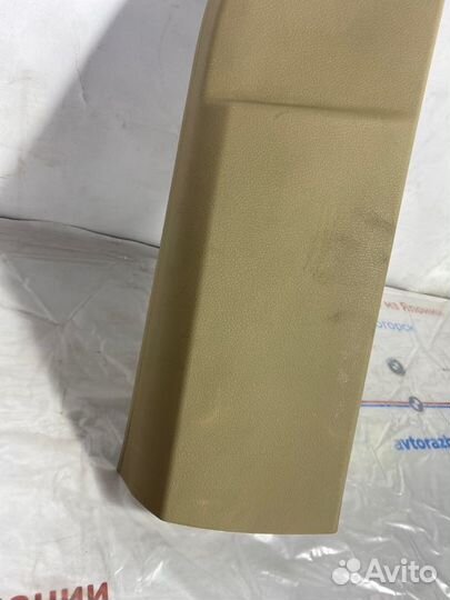 Обшивка центральной стойки передняя правая Bmw X5