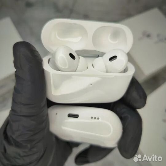 AirPods Pro Gen 2 с Type-C 2024