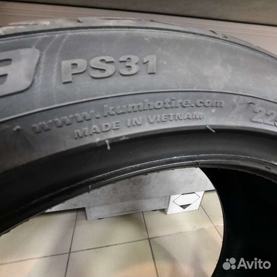 Kumho Ecsta PS31 225/45 R18 91W