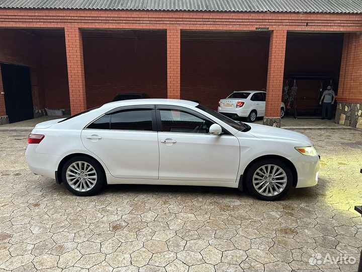Toyota Camry 3.5 AT, 2011, 260 000 км