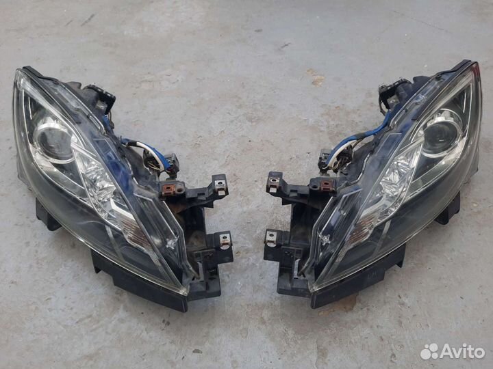 Правая фара Mazda 6 gh xenon afs дорест