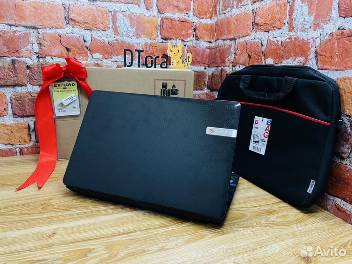 Ноутбук Packard Bell