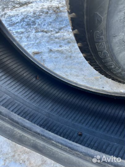 Bridgestone Ice Cruiser 7000 215/65 R16