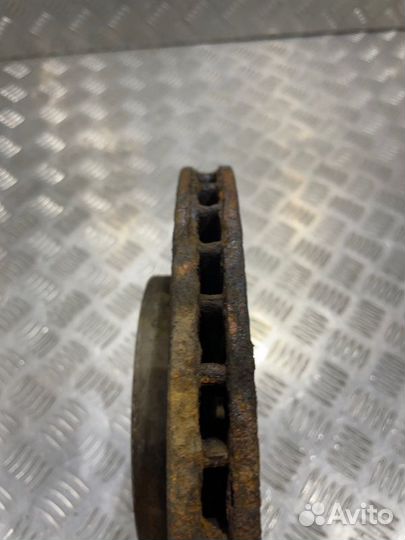 Тормозной диск Hyundai Elantra HD G4FC 2010