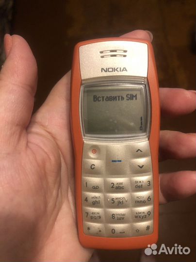 Телефон Nokia 1100