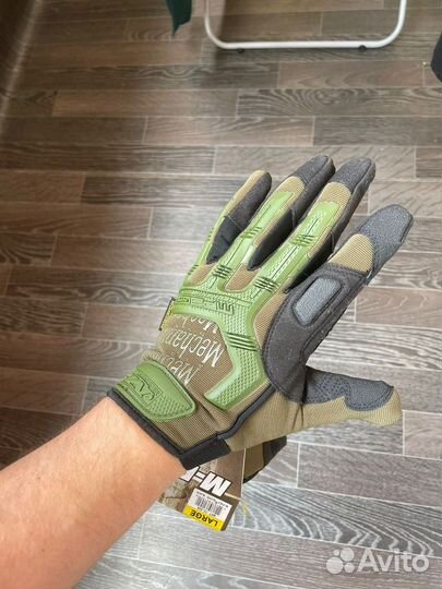Перчатки тактические