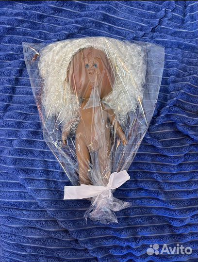 Мия голышка Nines'd Onli