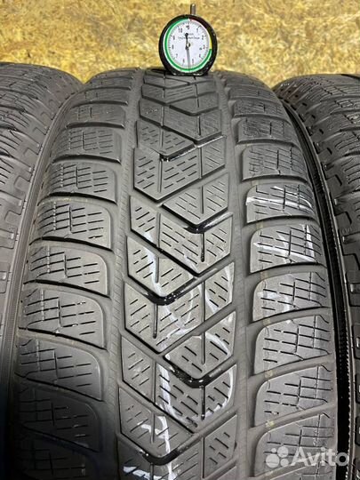 Pirelli Scorpion Winter 215/65 R17