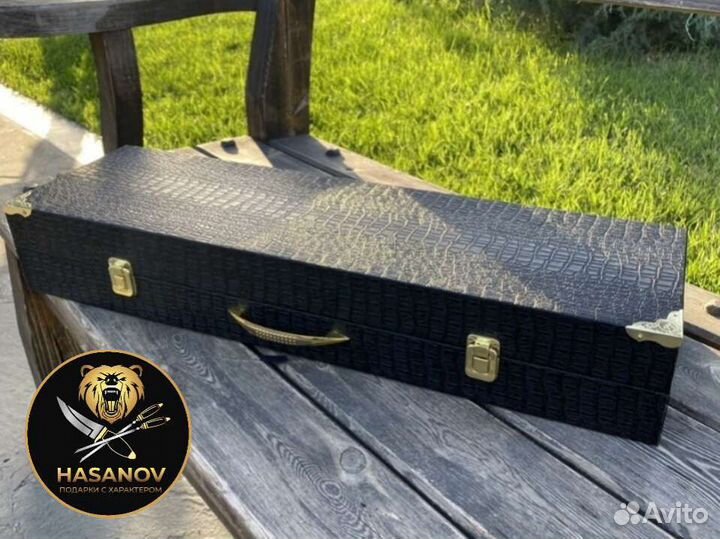 Подарочный шашлычный набор для пикника