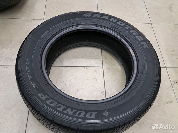 Dunlop Grandtrek ST30 225/65 R17 102H